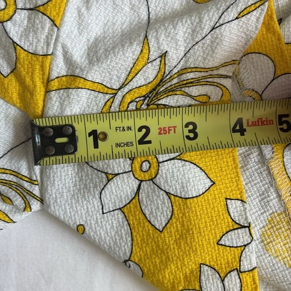 Trina Turk mod floral flat front shorts with side zip - Picture 8 of 8